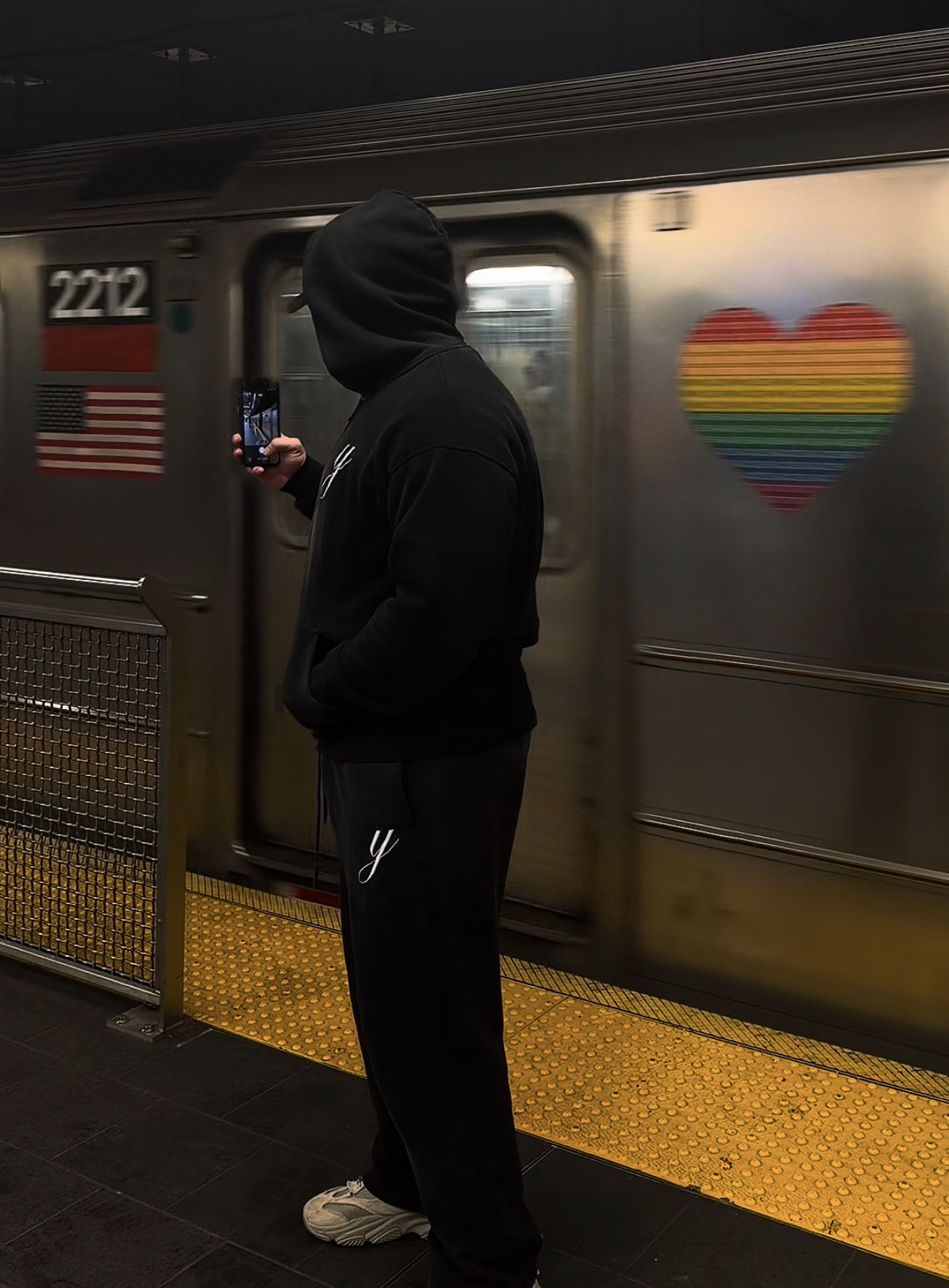 yzae tracki - pre order available now